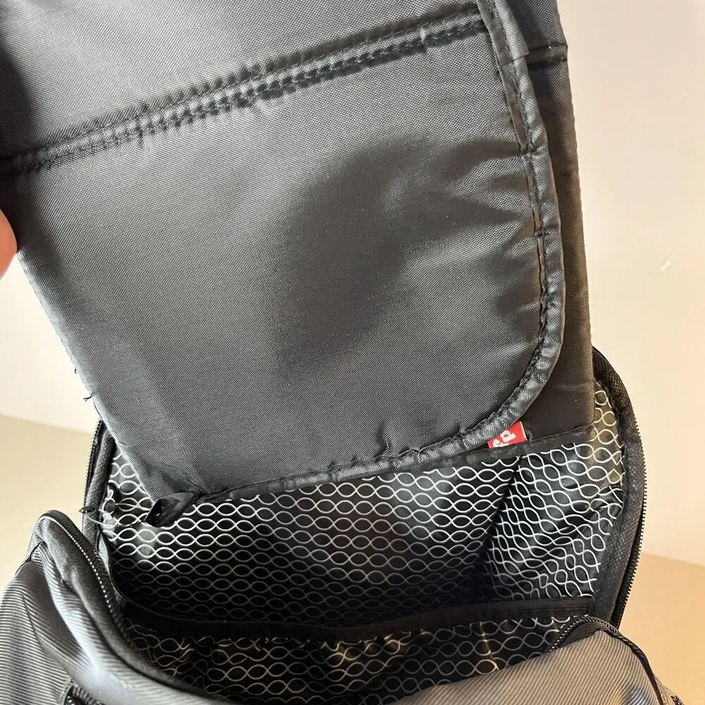 Fisher Price Deluxe Baby Sporty Dark Gray Diaper Bag Backpack Fast Finder New